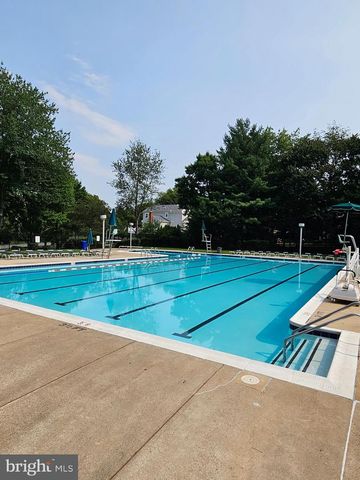 13520 SPINNING WHEEL DR, Germantown, MD 20874