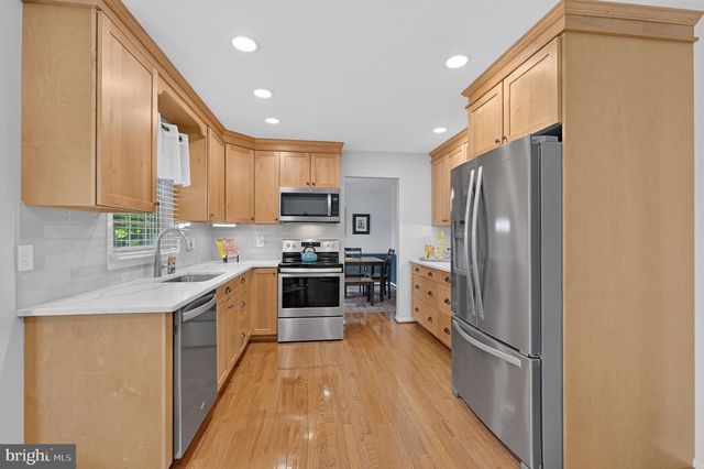 13520 SPINNING WHEEL DR, Germantown, MD 20874