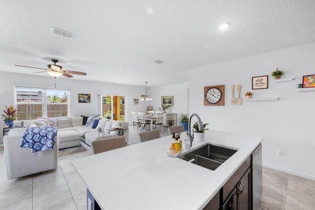 462 SW Kaabe Avenue, Port St. Lucie, Port St Lucie, FL 34953