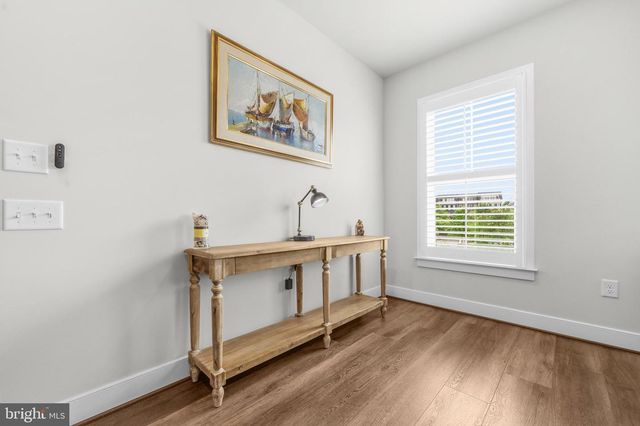 17300 TURNSTONE DR, Dumfries, VA 22026