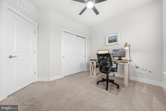 17300 TURNSTONE DR, Dumfries, VA 22026