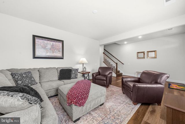17300 TURNSTONE DR, Dumfries, VA 22026