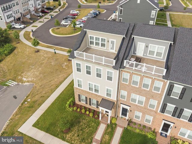 17300 TURNSTONE DR, Dumfries, VA 22026