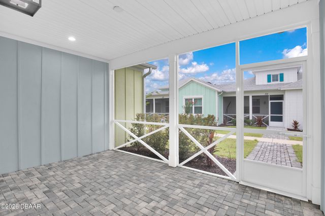 319 Cool Waters Way, Daytona Beach, FL 32124