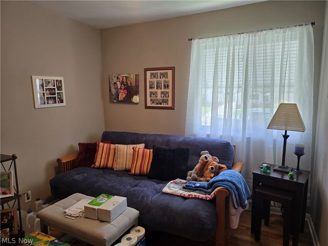 15021 Florence Drive, Maple Heights, OH 44137