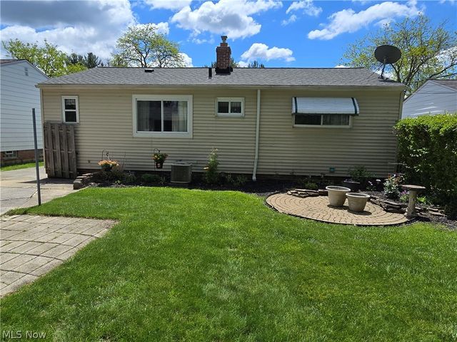 15021 Florence Drive, Maple Heights, OH 44137