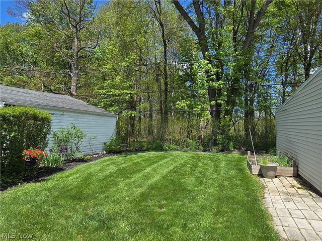15021 Florence Drive, Maple Heights, OH 44137