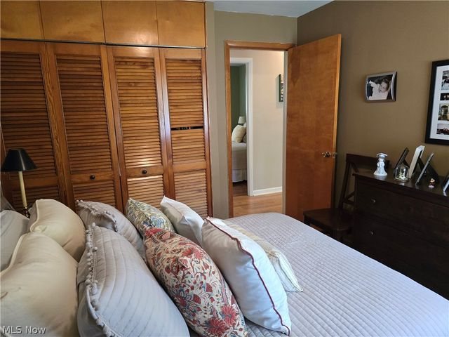 15021 Florence Drive, Maple Heights, OH 44137