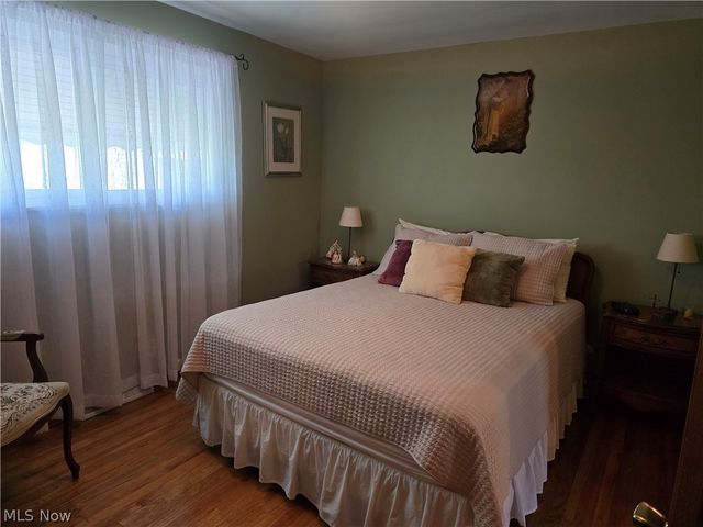 15021 Florence Drive, Maple Heights, OH 44137