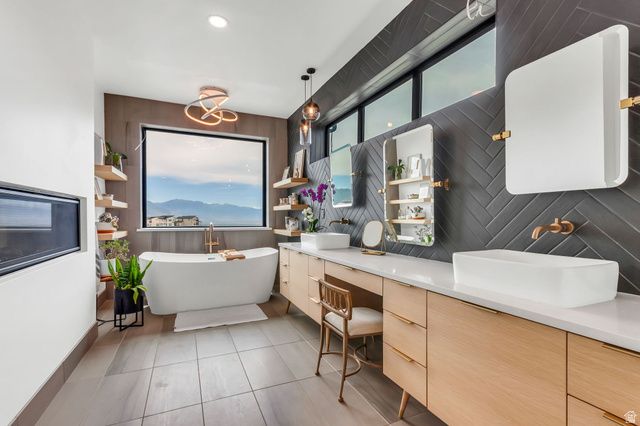 4606 N AUTUMN VIEW DR, Lehi, UT 84048