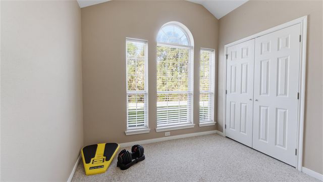 13 Westwood Drive, Huntsville, TX 77320