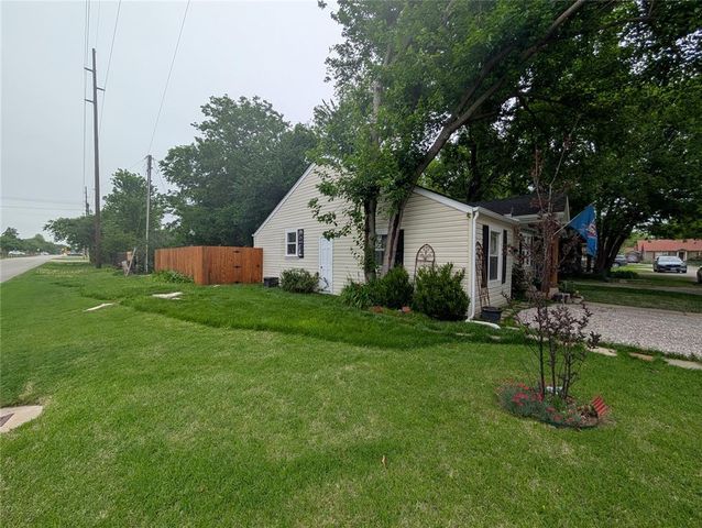 101 Maple Lane, Norman, OK 73069