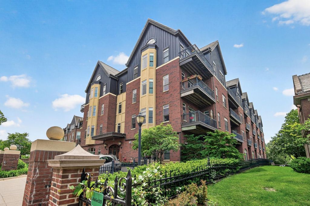 301 Clifton Avenue 1A, Minneapolis, MN 55403 — photo 4