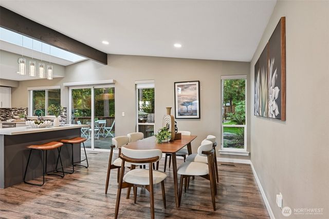 16217 SE 42nd Place, Bellevue, WA 98006