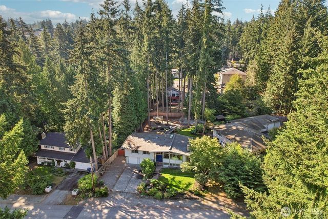 16217 SE 42nd Place, Bellevue, WA 98006