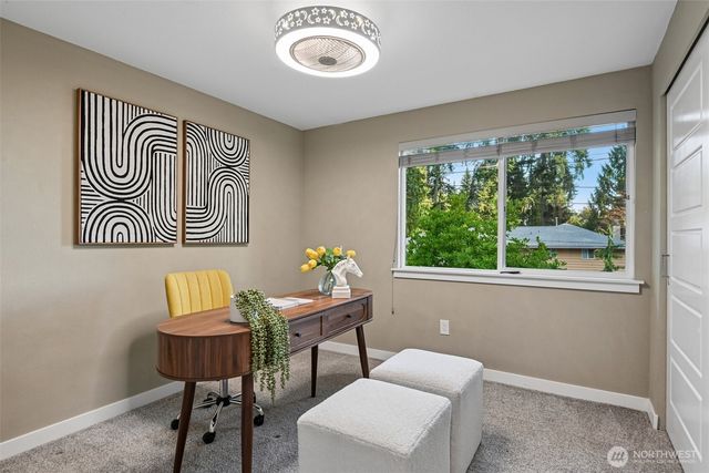 16217 SE 42nd Place, Bellevue, WA 98006
