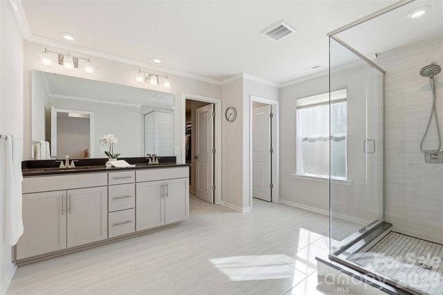 8209 Franklin Trail Street, Mint Hill, NC 28227