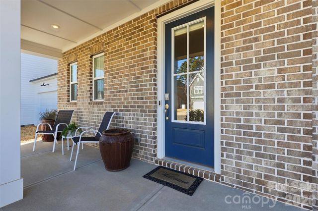 8209 Franklin Trail Street, Mint Hill, NC 28227