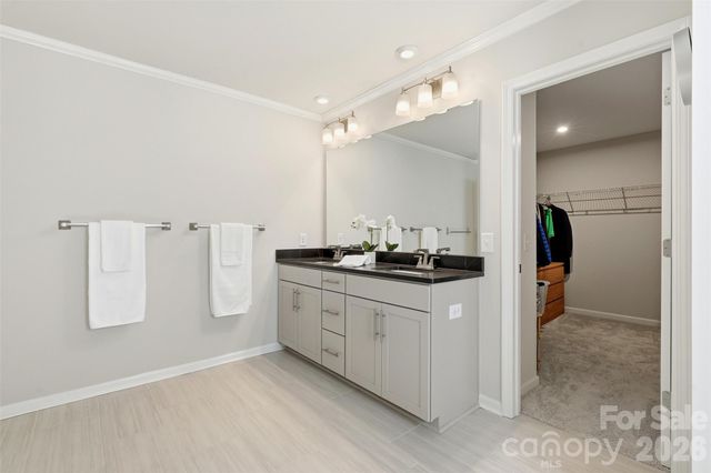 8209 Franklin Trail Street, Mint Hill, NC 28227