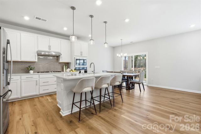 8209 Franklin Trail Street, Mint Hill, NC 28227