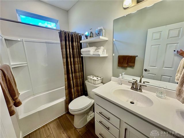 4283 Ellason Court, Bellbrook, OH 45440