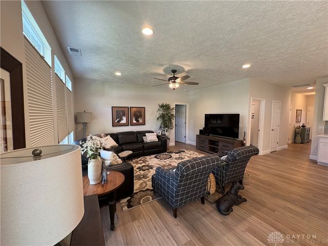 4283 Ellason Court, Bellbrook, OH 45440