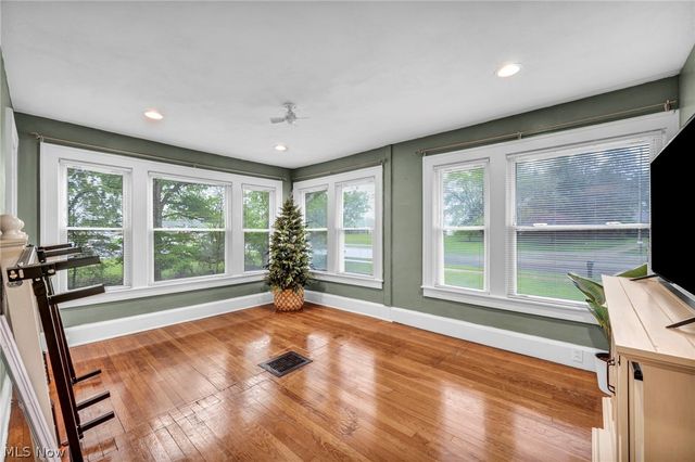 33852 Center Ridge Road, North Ridgeville, OH 44039