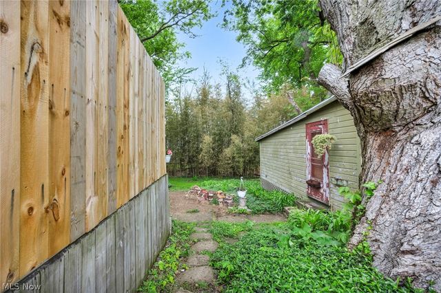 33852 Center Ridge Road, North Ridgeville, OH 44039
