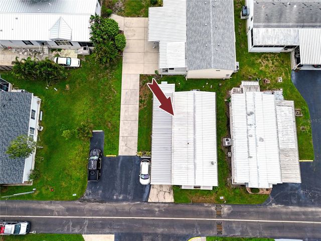 6821 AMERICANA DRIVE NE 106, St Petersburg, FL 33702