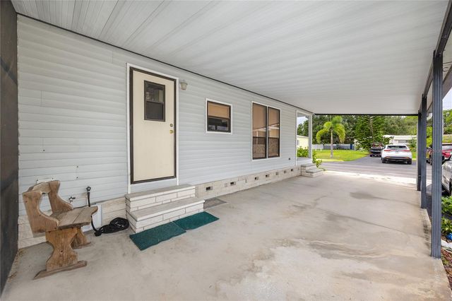 6821 AMERICANA DRIVE NE 106, St Petersburg, FL 33702