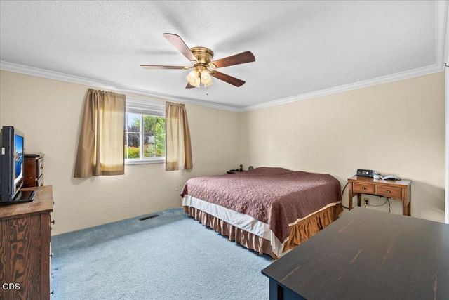 2978 Seckel Street, Medford, OR 97504