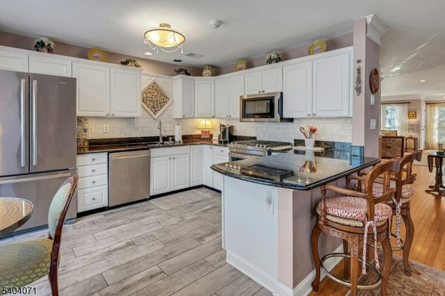 82 Constitution Way, Bernards Twp., NJ 07920