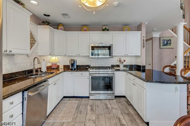 82 Constitution Way, Bernards Twp., NJ 07920