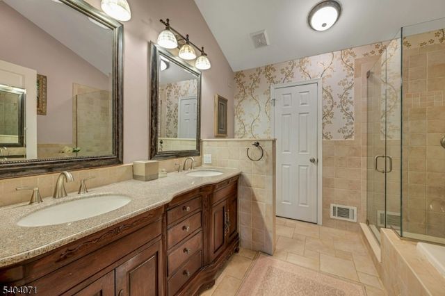 82 Constitution Way, Bernards Twp., NJ 07920