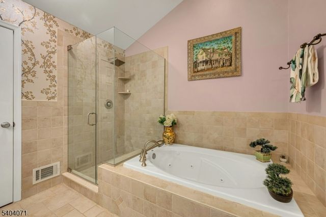 82 Constitution Way, Bernards Twp., NJ 07920