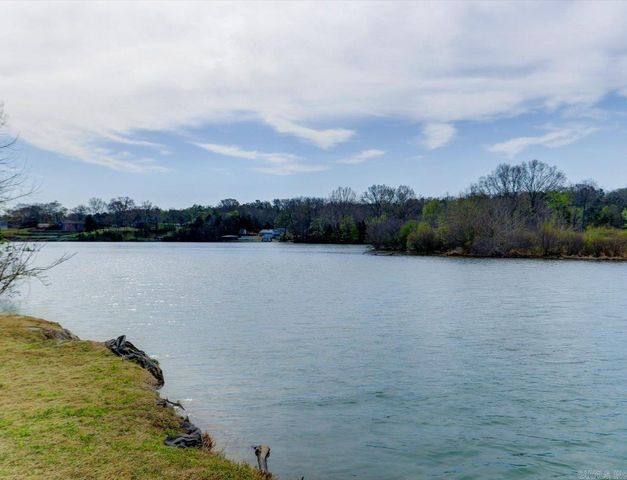 2299 Timberlake Dr, Royal, AR 71968