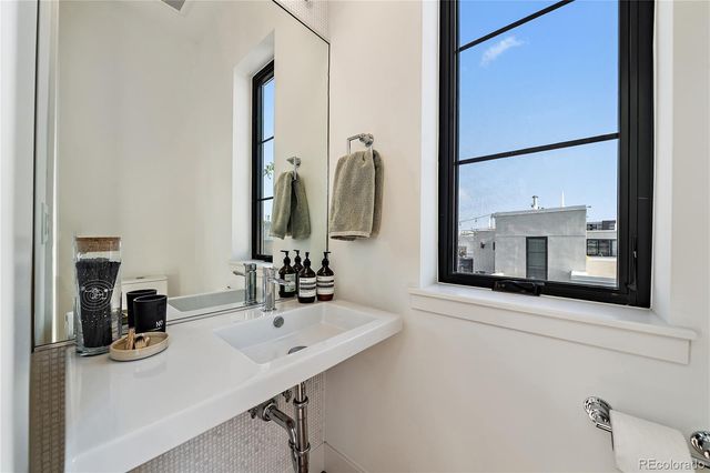 818 Ash Street 5, Denver, CO 80220