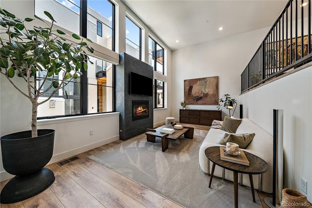 818 Ash Street 5, Denver, CO 80220