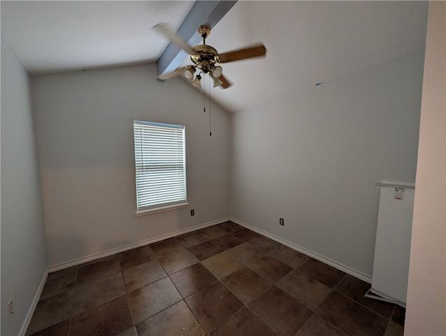 6142 Camway Dr, Corpus Christi, TX 78415