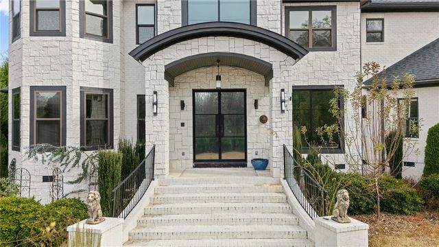 608 Brown Avenue, Belton, SC 29627