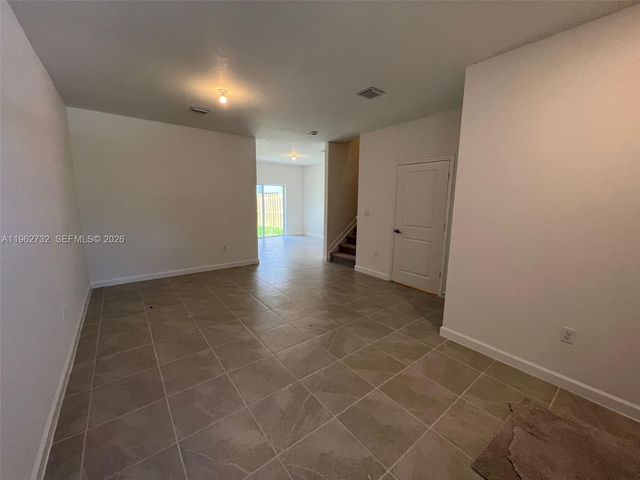 12612 NW 23rd Pl, Miami, FL 33167