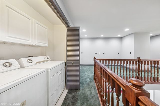 6001 Wolf Road, La Grange Highlands, IL 60525