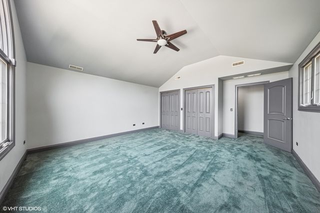 6001 Wolf Road, La Grange Highlands, IL 60525