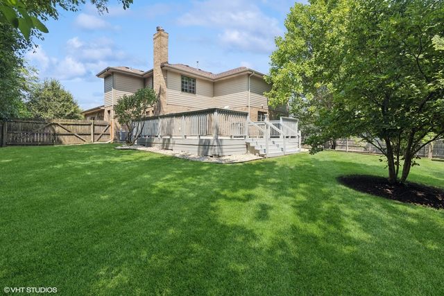 6001 Wolf Road, La Grange Highlands, IL 60525