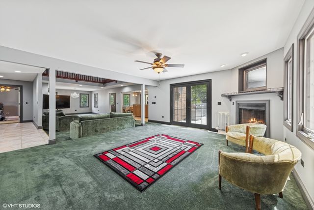 6001 Wolf Road, La Grange Highlands, IL 60525