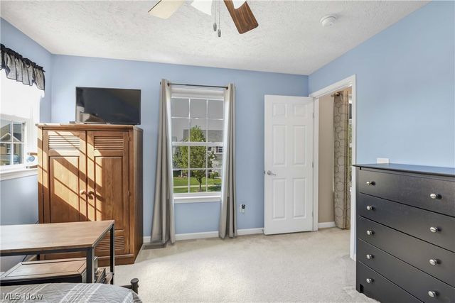 38479 Foxglen Avenue, Avon, OH 44011