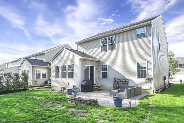 38479 Foxglen Avenue, Avon, OH 44011