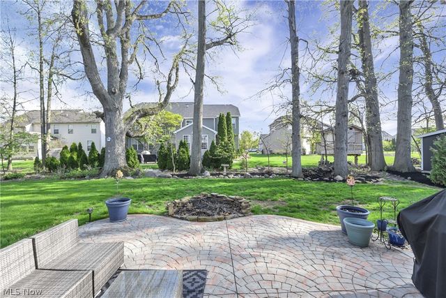 38479 Foxglen Avenue, Avon, OH 44011