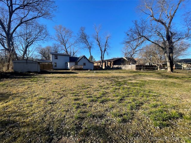 513 S State Avenue, Tahlequah, OK 74464