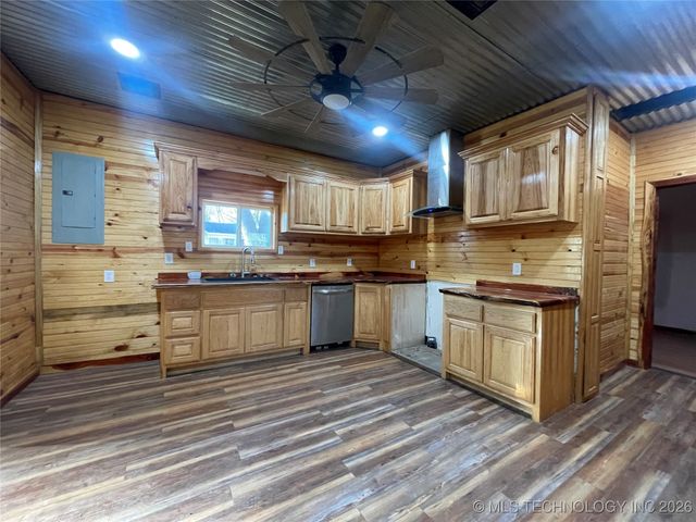 513 S State Avenue, Tahlequah, OK 74464